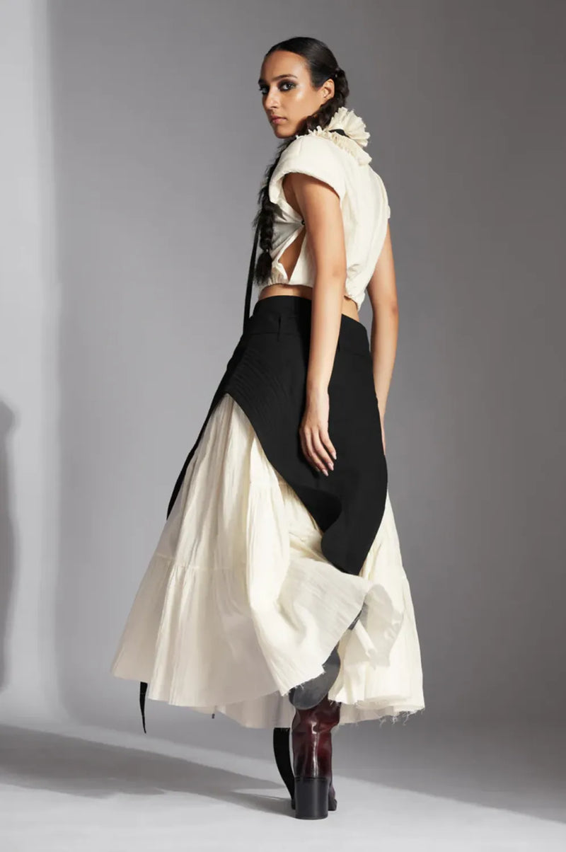 Tain Skirt-Black poplin by Chola in black color for women in Singapore
