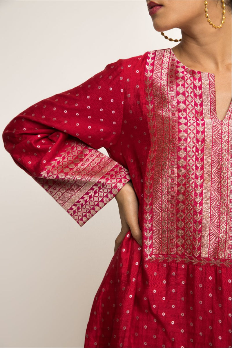 Sitara-Dotted Silk Kurta Set - Red