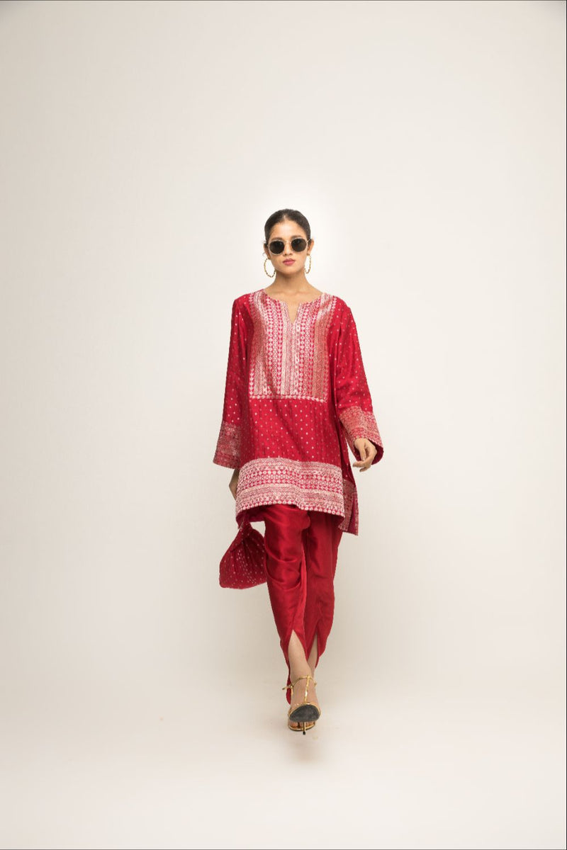Tara- Dotted Brocade Detail Silk Kurta With Dhoti Set - Red
