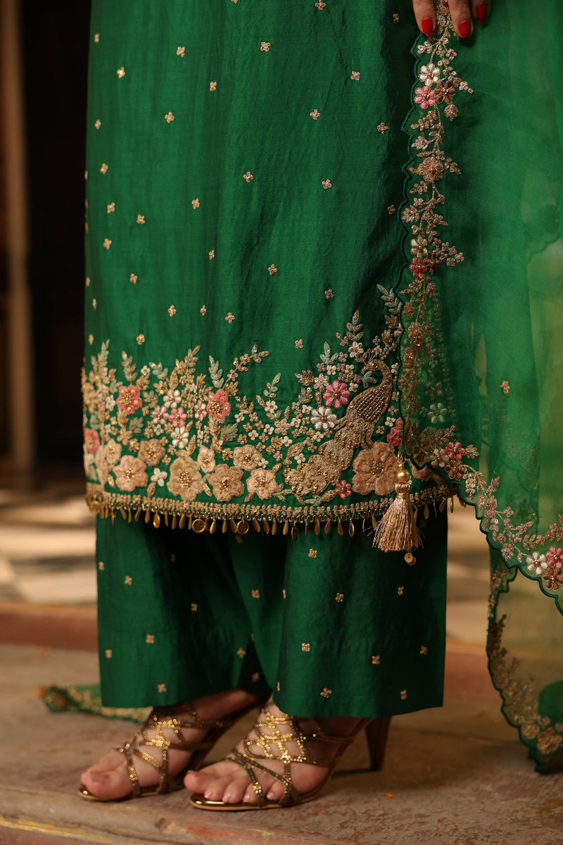 Ahista Green Mayur Applique Long Kurta With Heavy Dupatta chiniya silk kurta/kurta set by Niti Bothra in green for women in Singapore