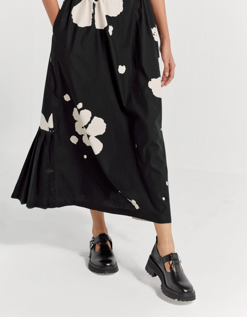 COLLARED SIDE ELASTIC WAIST DRESS - BLACK poplin by THREE in black color for women in Singapore