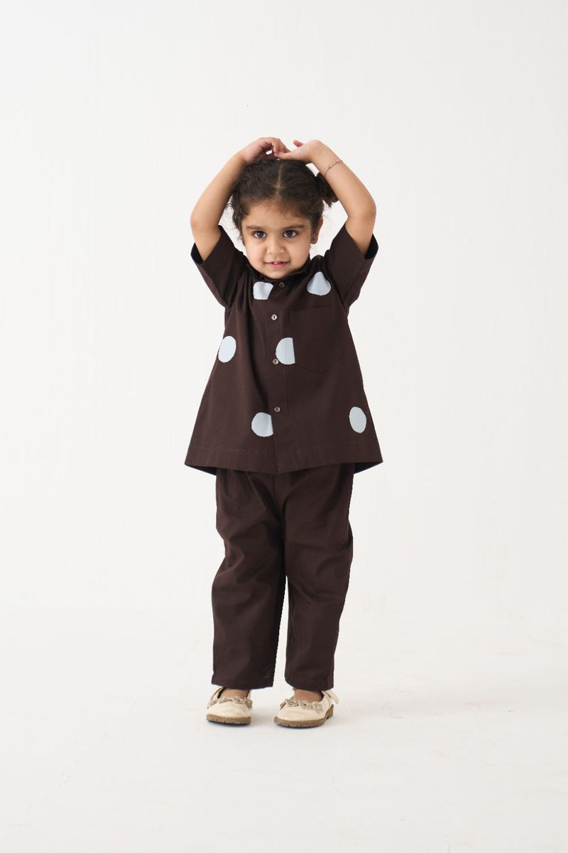 Girl - Short Top Co-Ord (Set Of 2) - Dark Brown poplin by THREE Kids in brown color for kids in Singapore