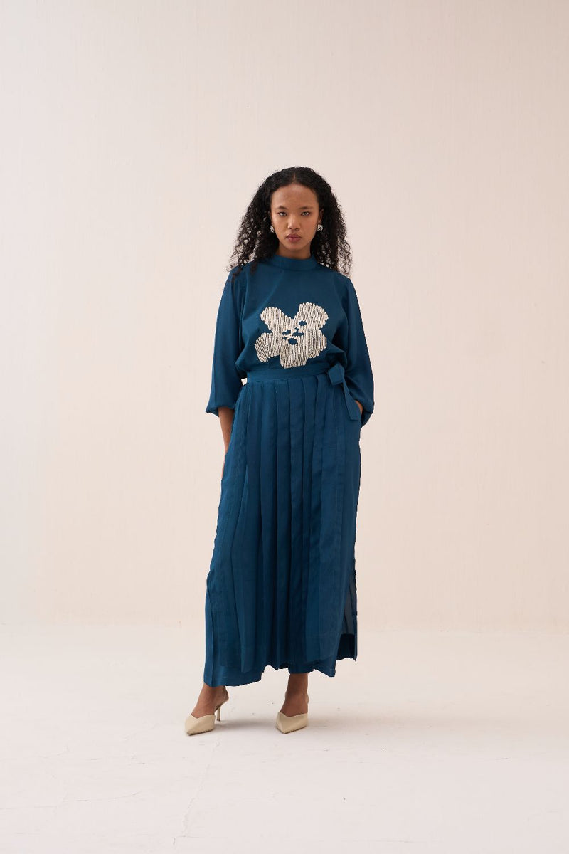 Floral Emb. Top poplin by THREE in teal color for women in Singapore