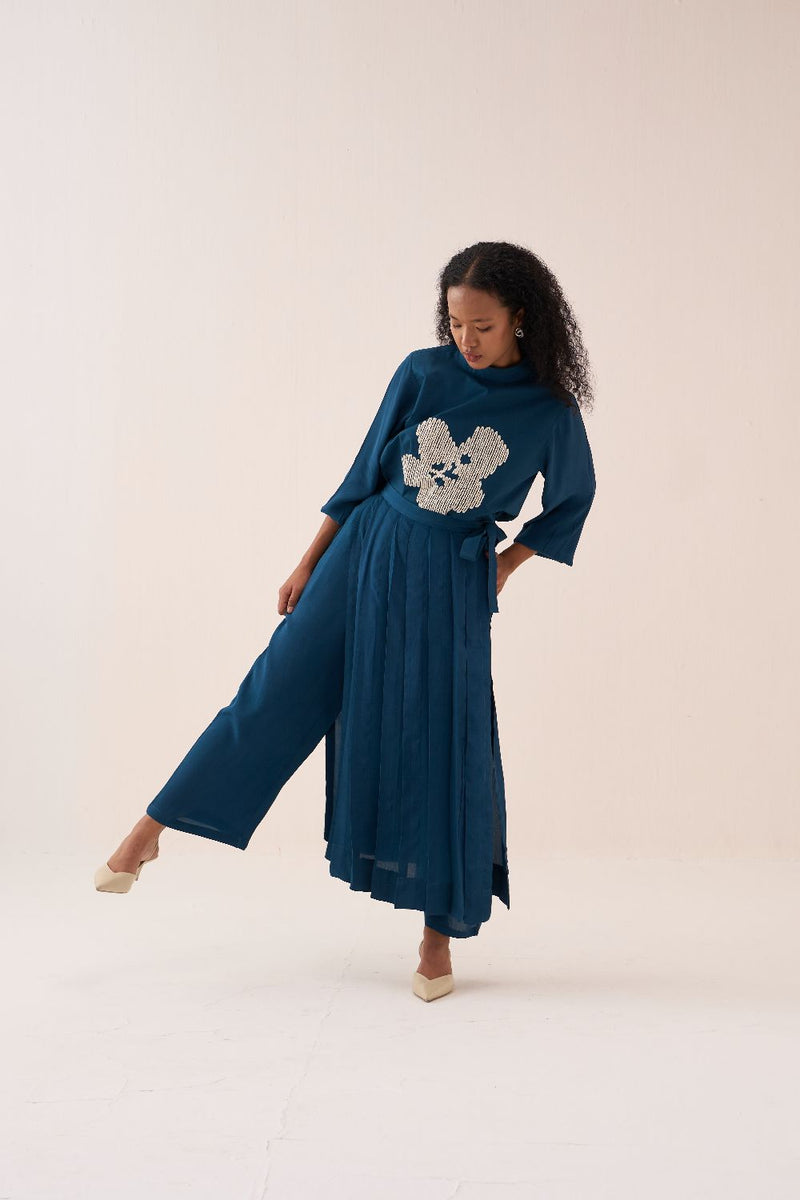Floral Emb. Top poplin by THREE in teal color for women in Singapore