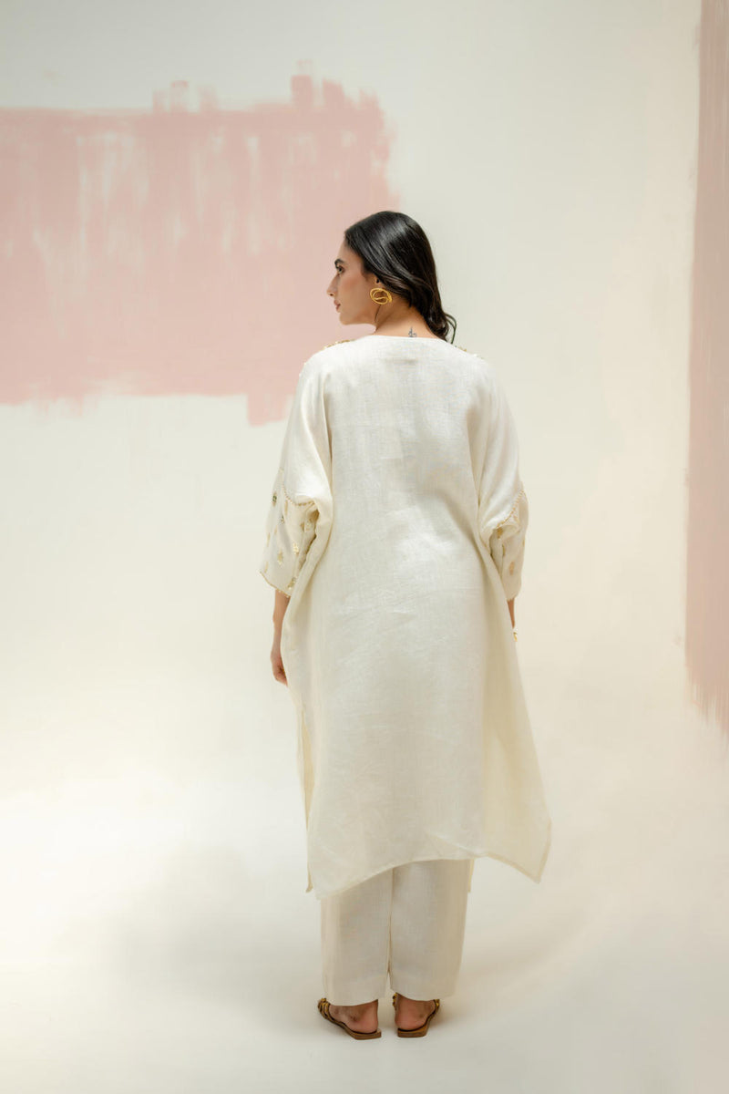 Star Antifit Kurta + Pants-White