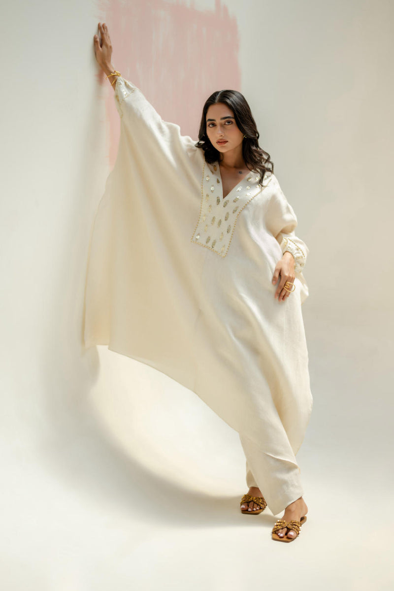 Preetie in Moroccan Kaftan with Pants-White