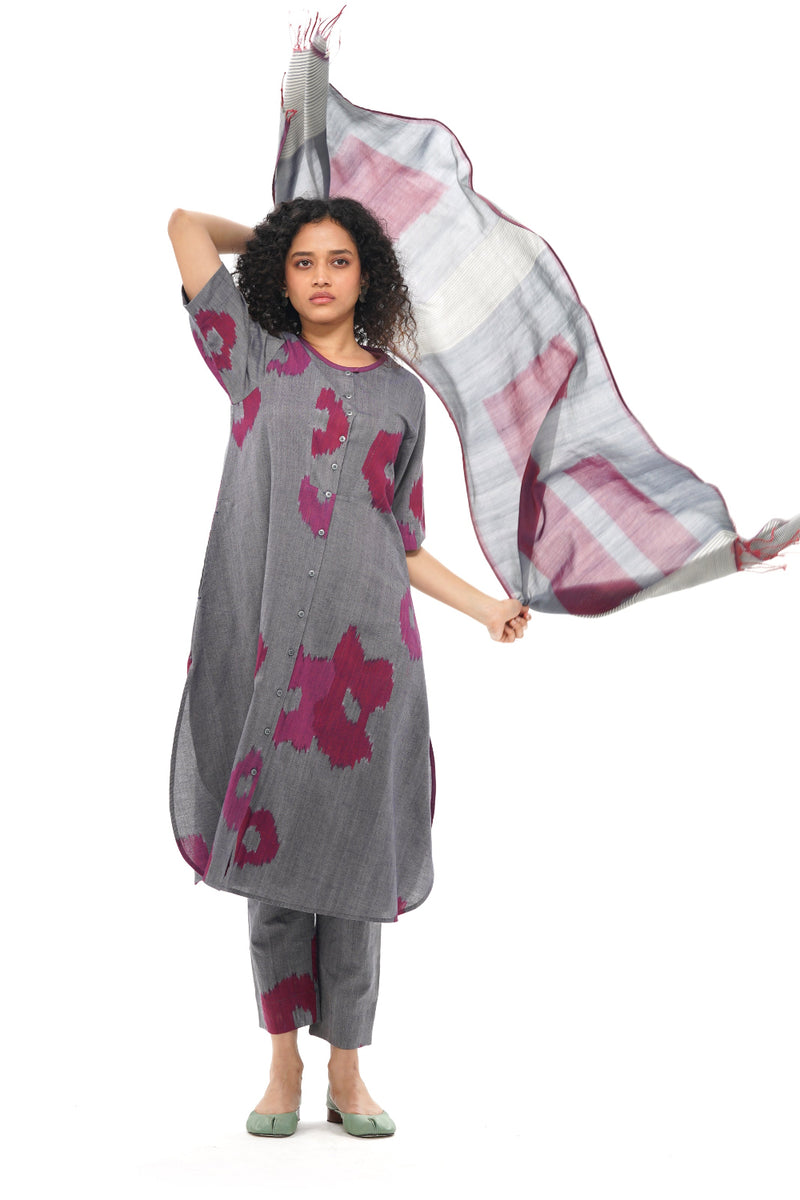 HIRO STOLE 100% cotton by Translate - Handwoven Ikat in blue color for women in Singapore