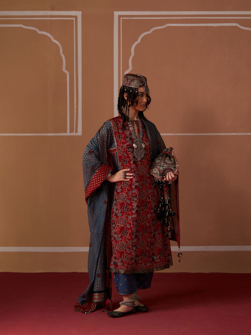 Tejas Dupatta chanderi dupatta by SWATTI KAPOOR in blue for women in Singapore