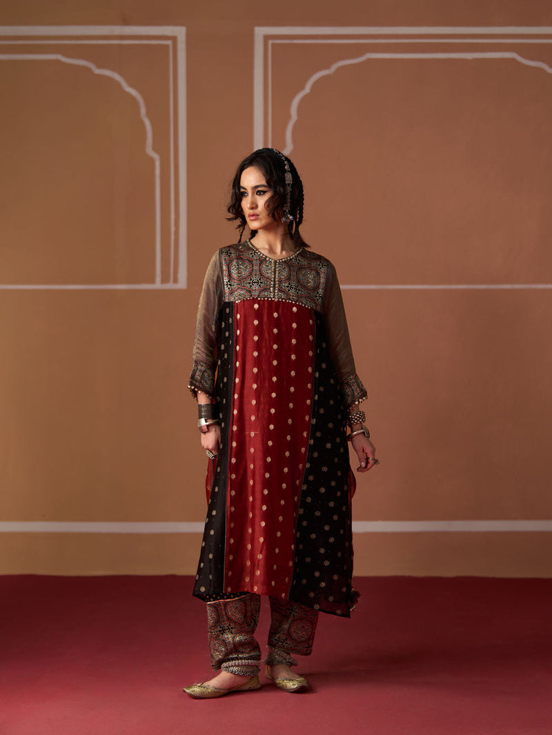 Aditi Kurta chanderi indo-western by SWATTI KAPOOR in multi-color for women in Singapore