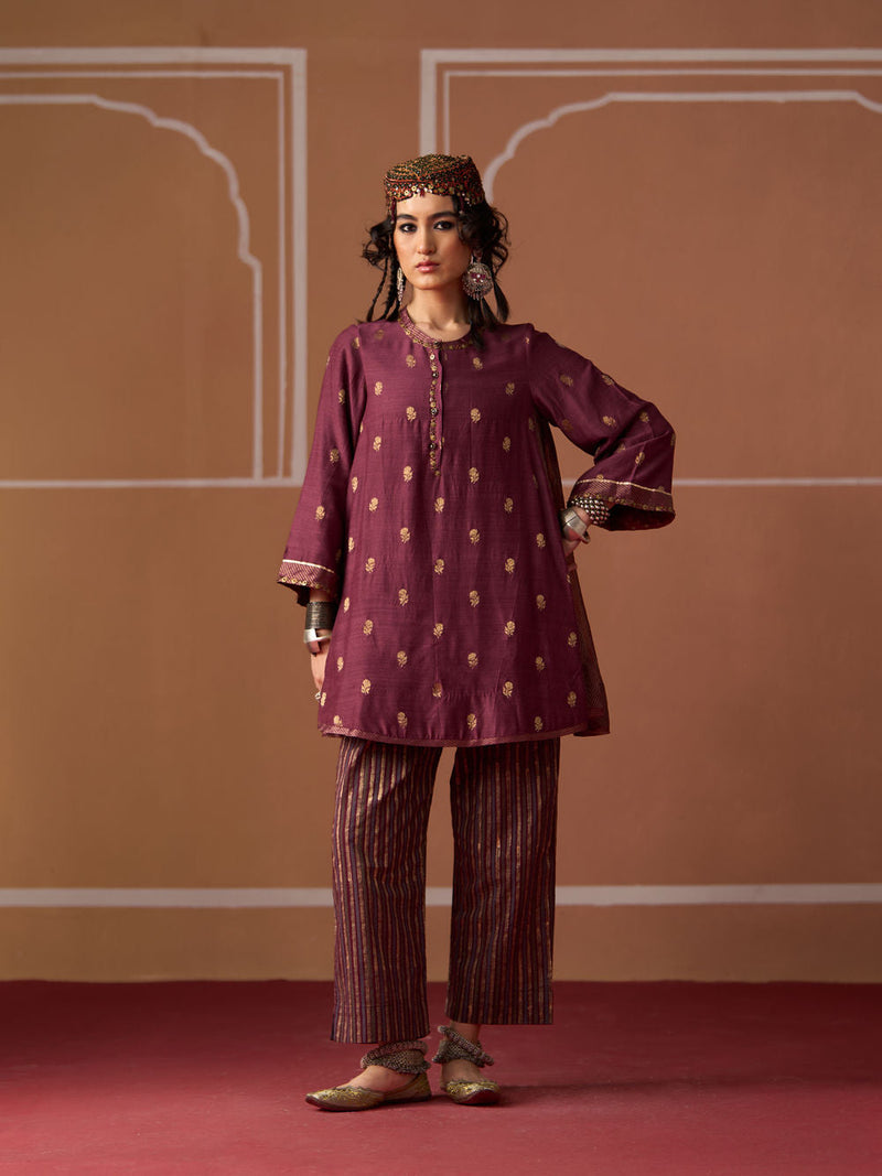 Oorja Kurta chanderi kurta/kurta set by SWATTI KAPOOR in plum for women in Singapore