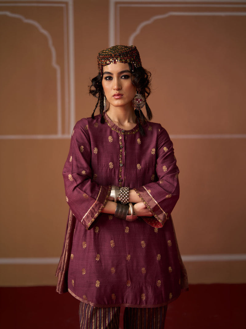 Oorja Kurta chanderi kurta/kurta set by SWATTI KAPOOR in plum for women in Singapore