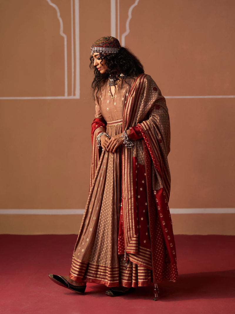 Mishti Kurta & Tania Churidar chanderi kurta/kurta set by SWATTI KAPOOR in grey for women in Singapore
