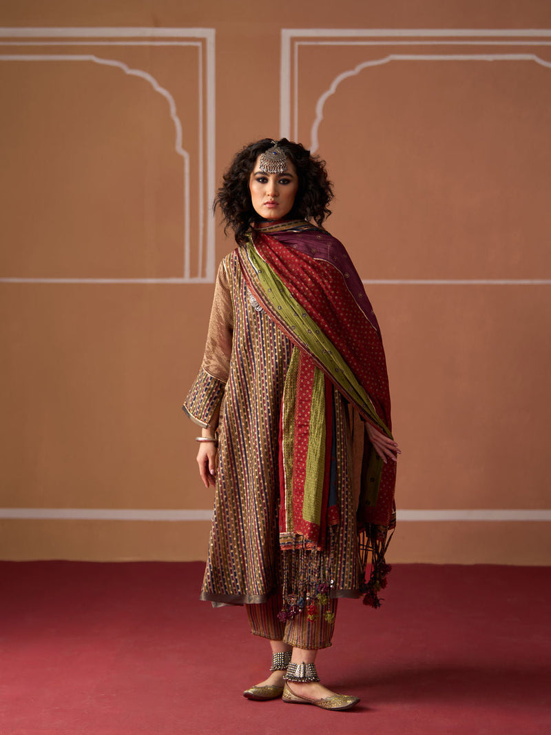 Kamya Kurta chanderi kurta/kurta set by SWATTI KAPOOR in multi-color for women in Singapore