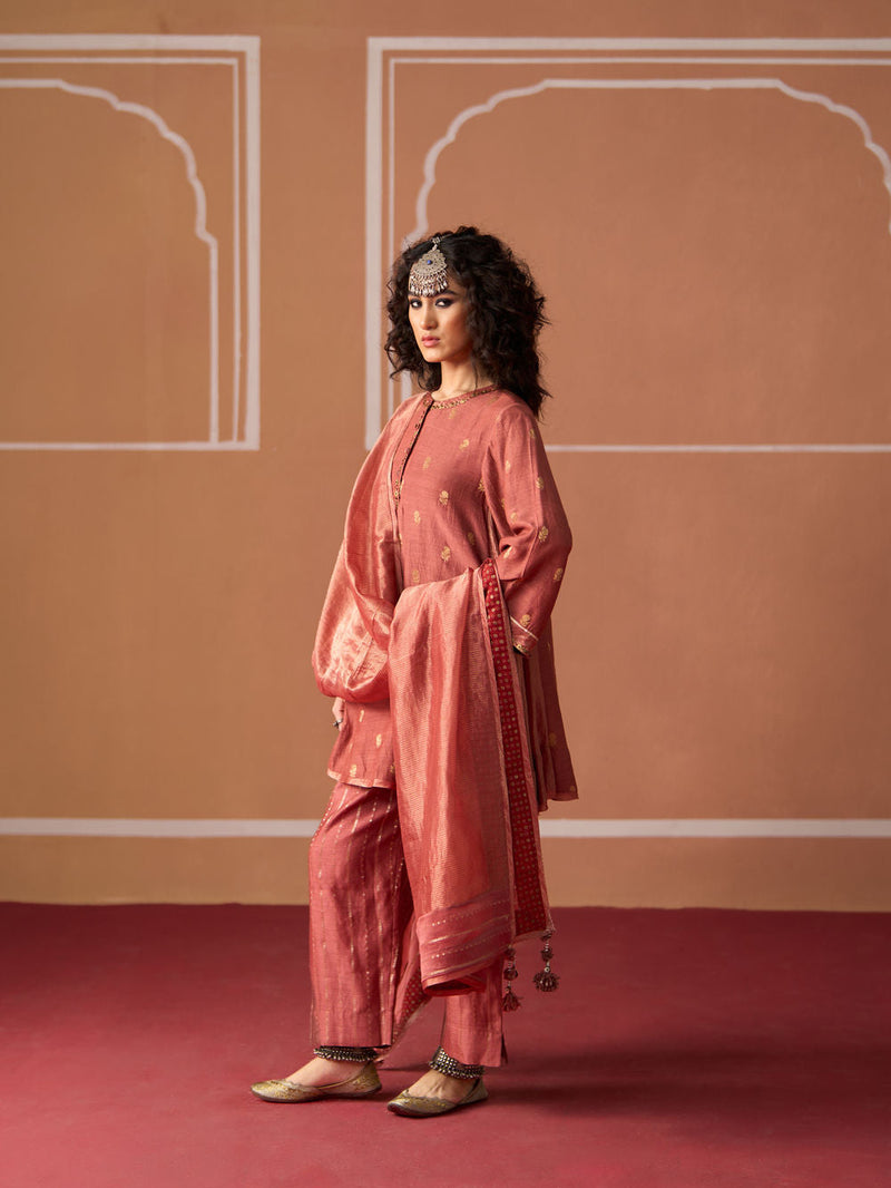 Charu Kurta chanderi kurta/kurta set by SWATTI KAPOOR in peach for women in Singapore