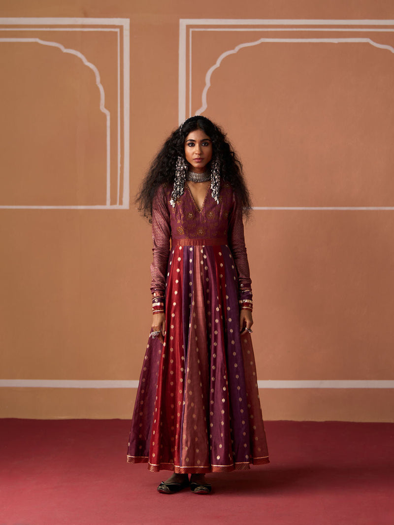 Sadaf Kurta chanderi kurta/kurta set by SWATTI KAPOOR in multi-color for women in Singapore