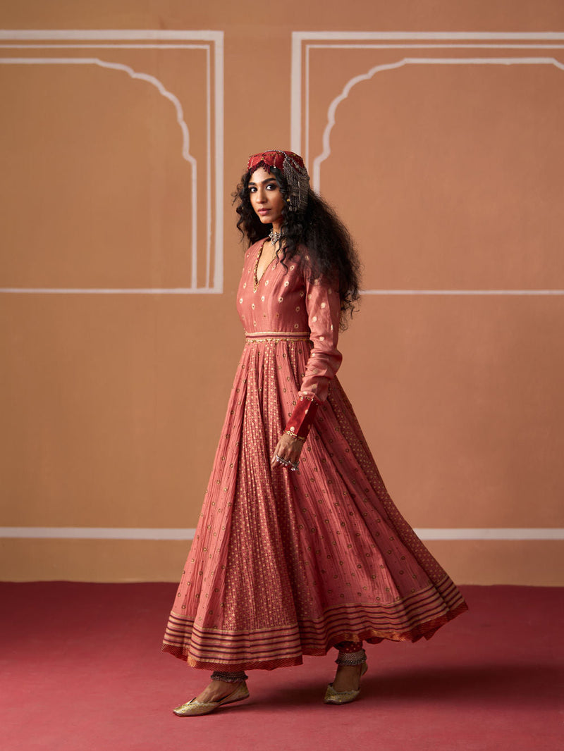 Krisha Kurta Tania Churidar chanderi kurta/kurta set by SWATTI KAPOOR in peach for women in Singapore