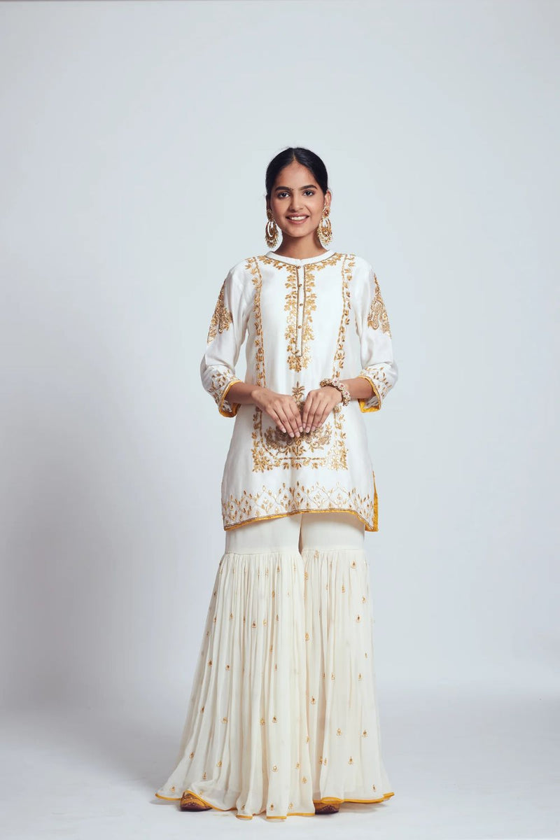 Sabaa Straight kurta with salwar and dupatta-Daisy Ivory silk by SHEETAL BATRA in ivory color for women in Singapore