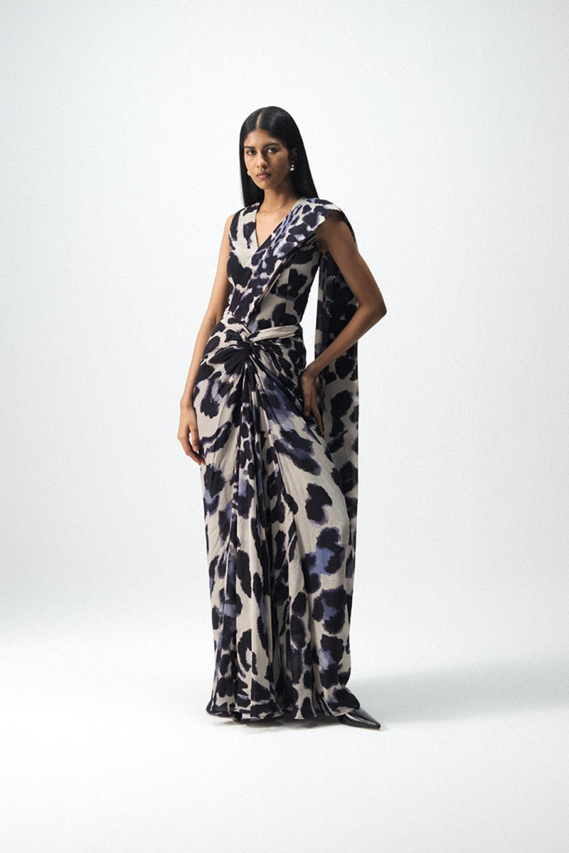 SAMBURU TOP AND PRE-DRAPED SAREE SET by Yam in blue color for women in Singapore