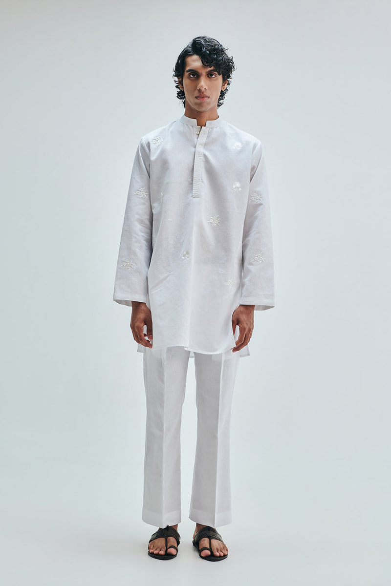 Taj Co-Linen Embroidered Men’s Band Collar Kurta cotton linen kurta/kurta set by Saphed Men in white for men in Singapore
