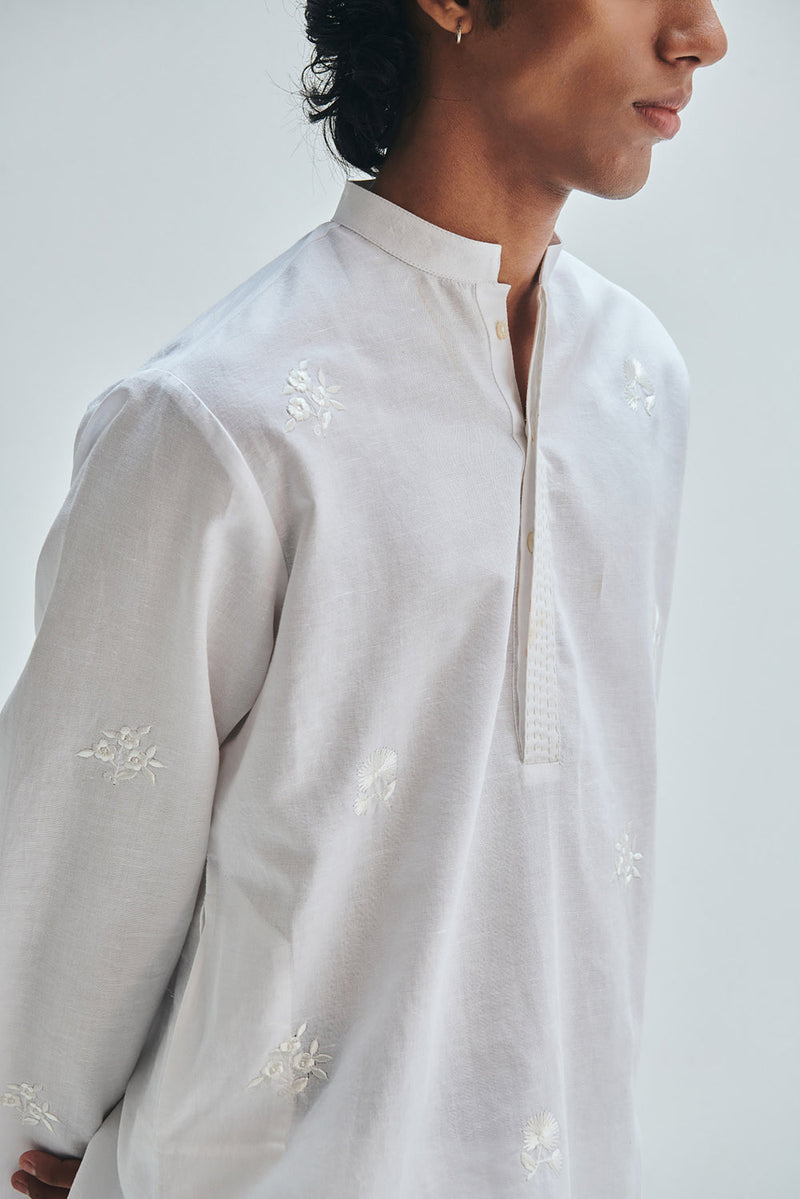 Taj Co-Linen Embroidered Men’s Band Collar Kurta cotton linen kurta/kurta set by Saphed Men in white for men in Singapore