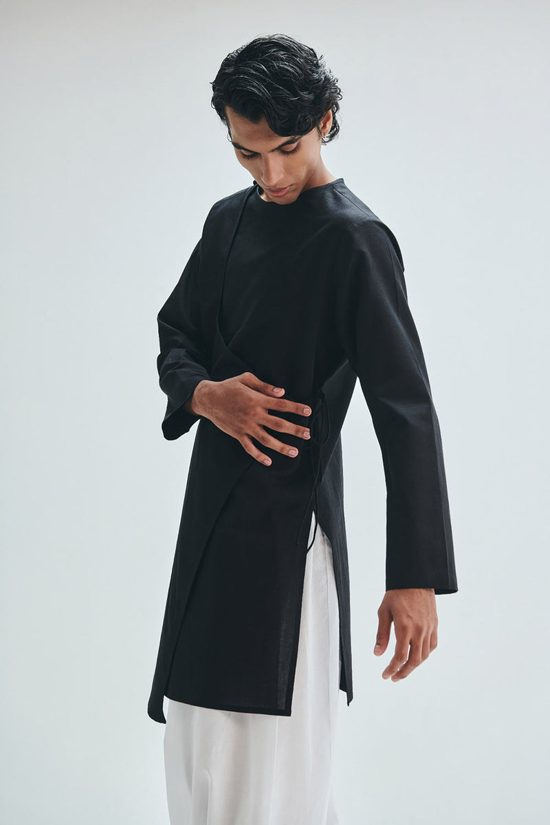 Kohl Co-Linen Men’s Angrakha Kurta cotton linen kurta/kurta set by Saphed Men in black for men in Singapore