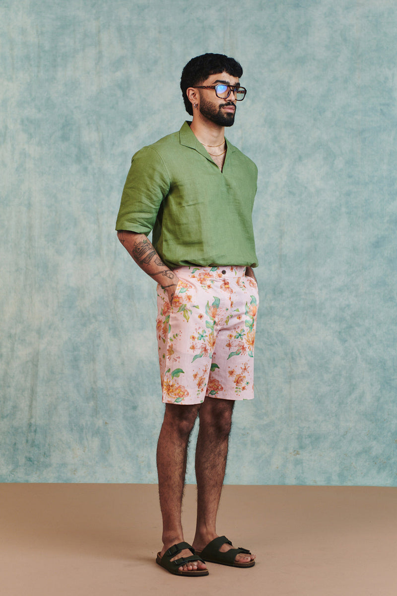 Moss Linen Men's Popover Shirt linen shirt by Saphed Men in moss green for men in Singapore
