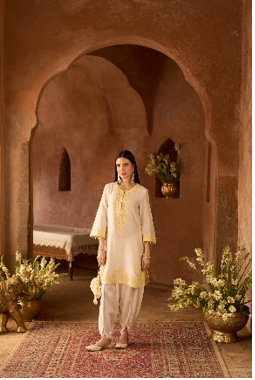 SBFP26-30 NYRA IVORY WITH LEMON YELLOW-Size S