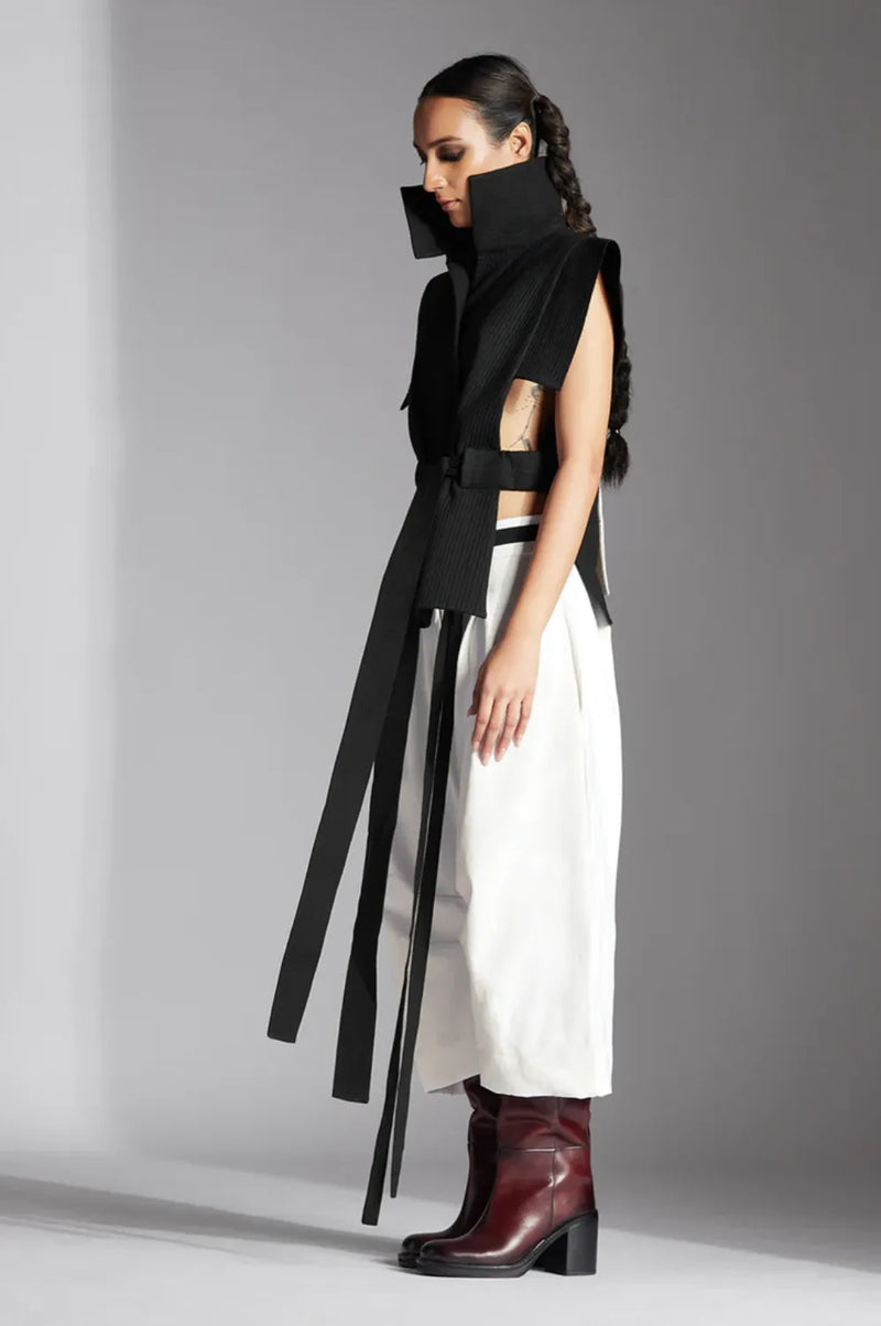 Sora Jacket in Black cotton by Chola in black color for women in Singapore