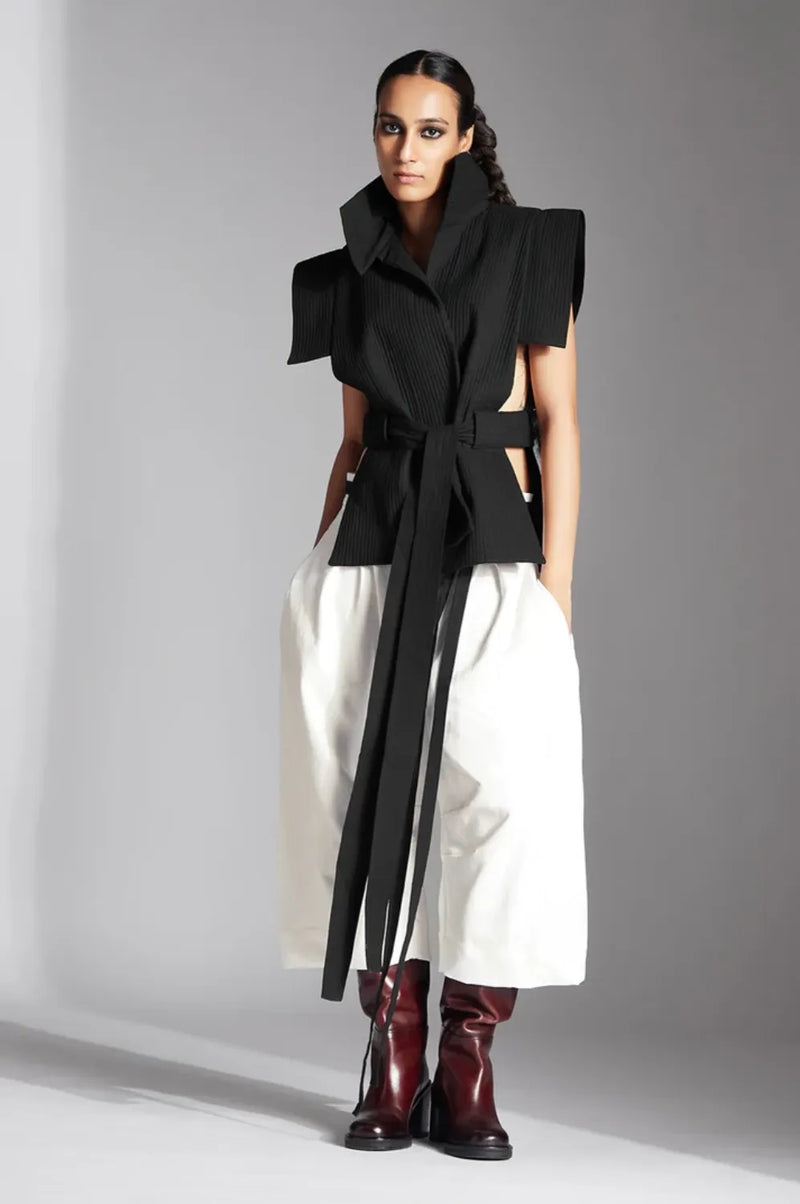 Sora Jacket in Black cotton by Chola in black color for women in Singapore