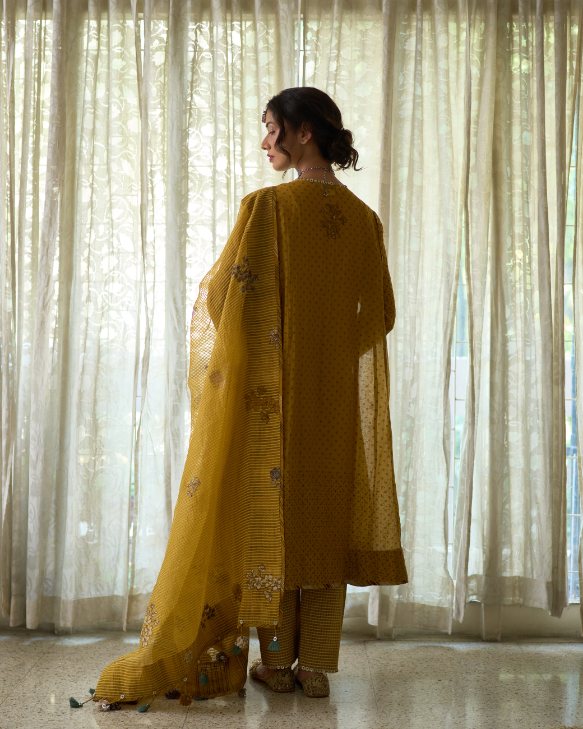 Nimi Dupatta cotton-silk dupatta by SWATTI KAPOOR in yellow for women in Singapore