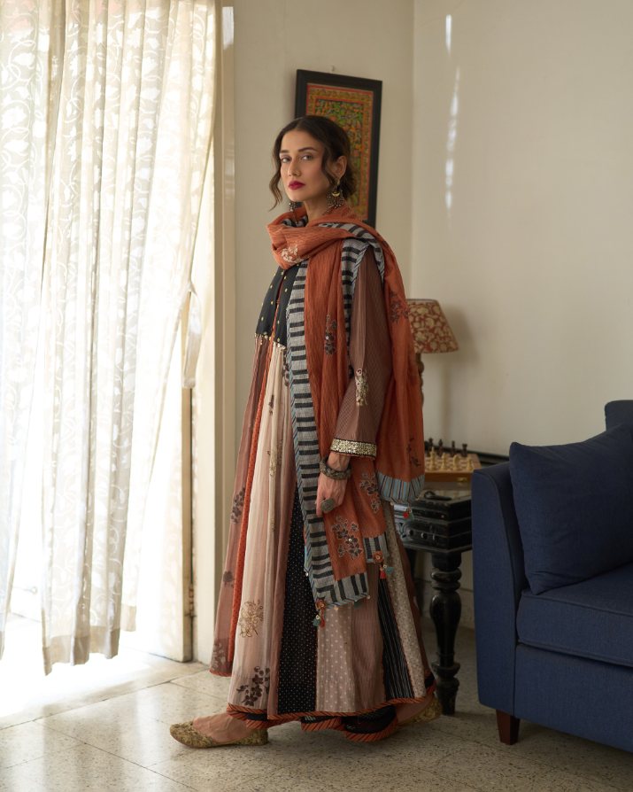 Kora Dupatta chanderi dupatta by SWATTI KAPOOR in rust orange for women in Singapore