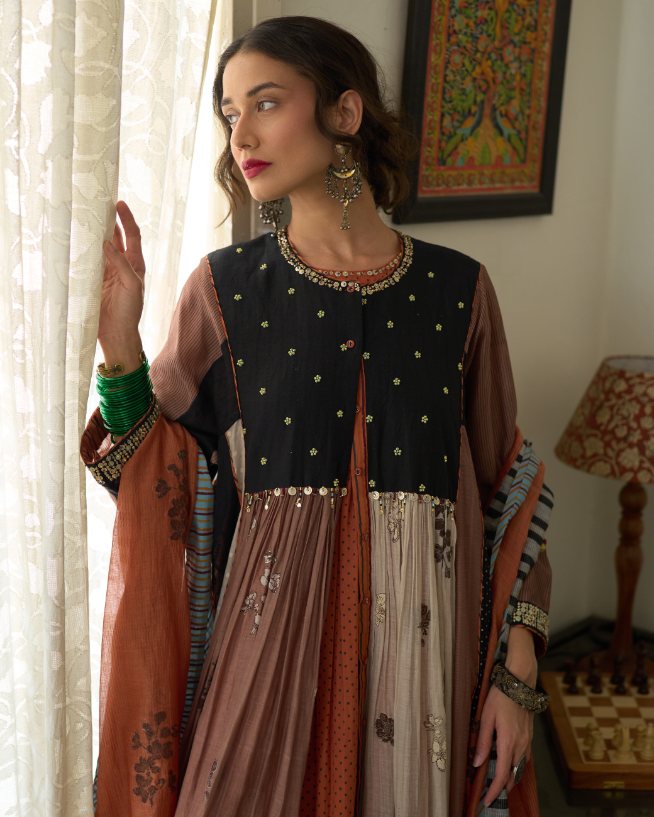 Aria Kurta chanderi kurta/kurta set by SWATTI KAPOOR in multi-color for women in Singapore