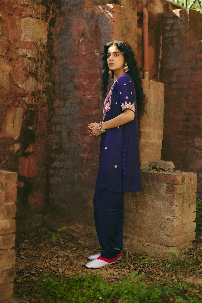 TARA & PARI KURTA & PANT