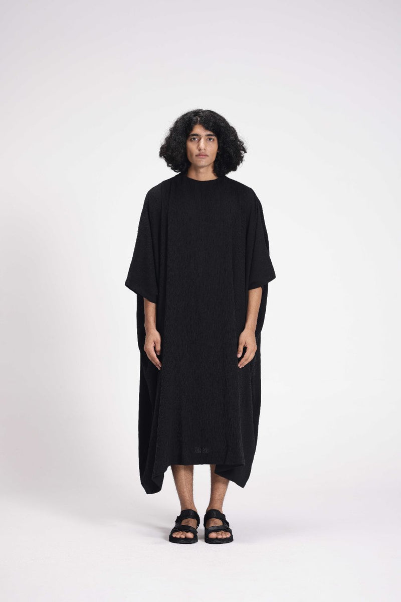 Textured Kaftan cotton by Turn Black in black color for women in Singapore