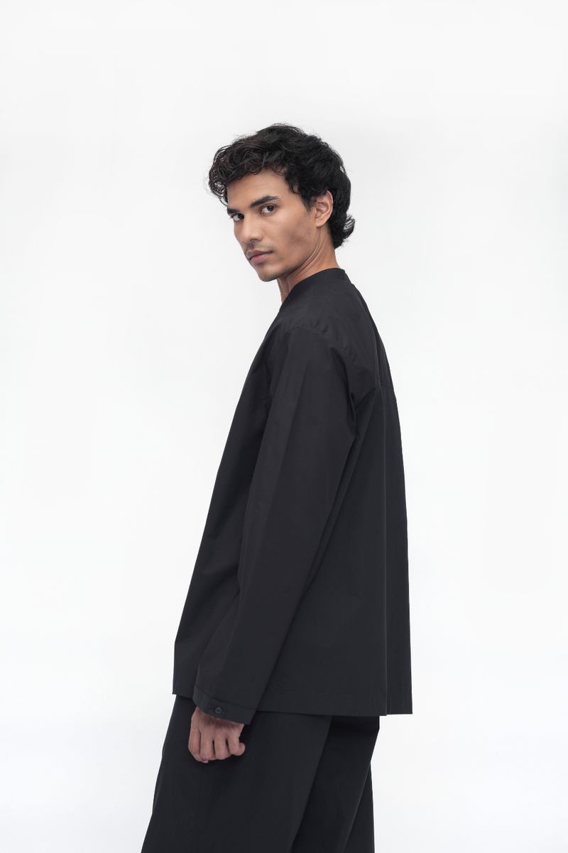 Yonten Shirt poplin by Turn Black in black color for women in Singapore