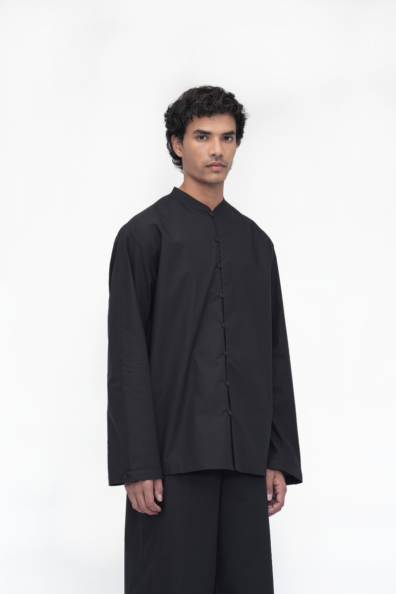 Yonten Shirt poplin by Turn Black in black color for women in Singapore