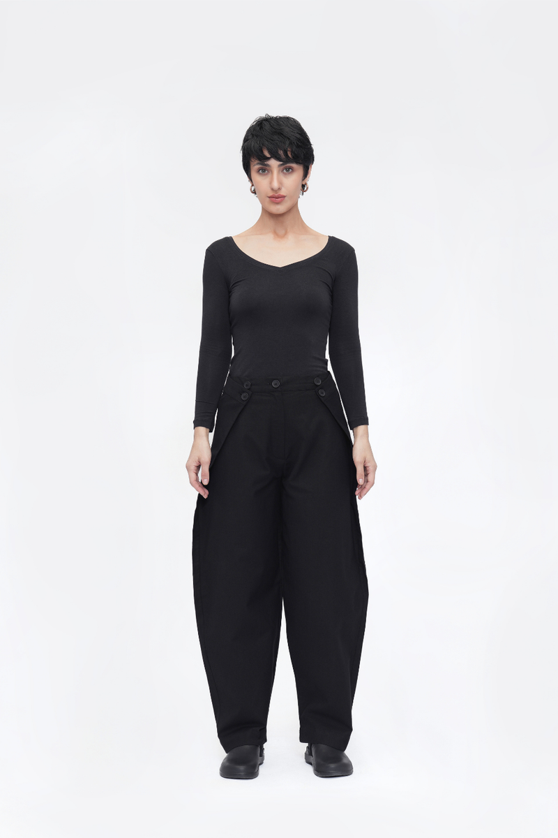 Trinle Pant cotton by Turn Black in black color for women in Singapore