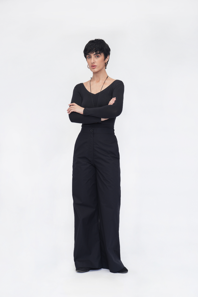 Sangmo Straight Pants poplin by Turn Black in black color for women in Singapore