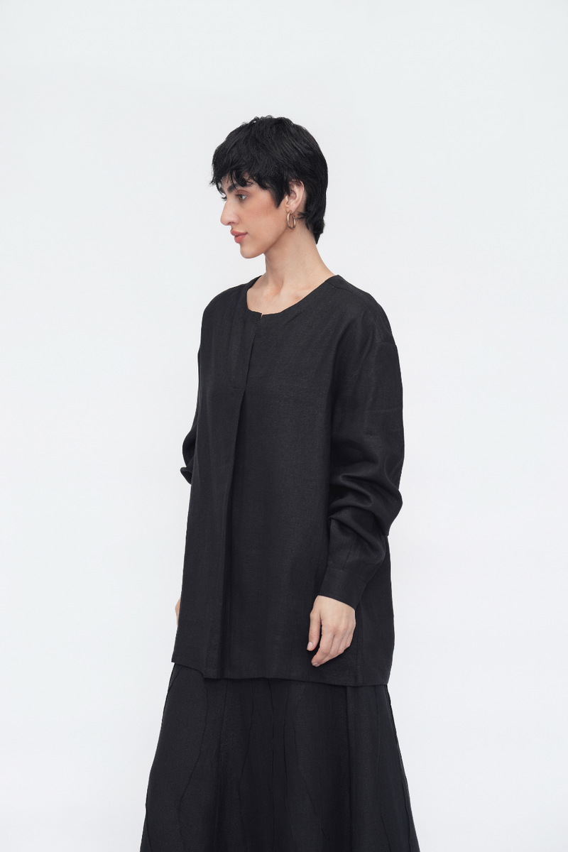Jampa Top linen by Turn Black in black color for women in Singapore