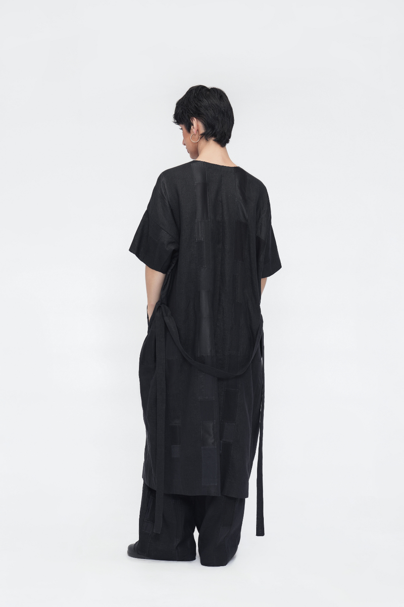 Jigmet Tunic patchwork by Turn Black in black color for women in Singapore