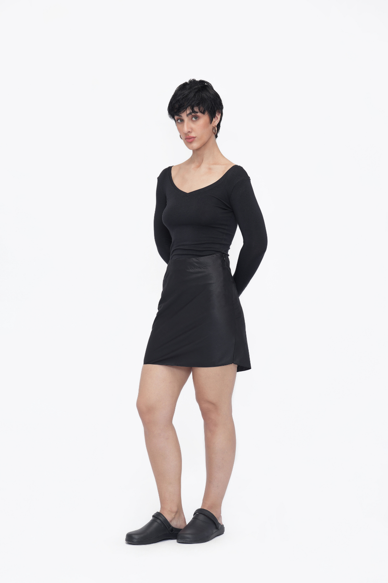 Short Underskirt silk by Turn Black in black color for women in Singapore