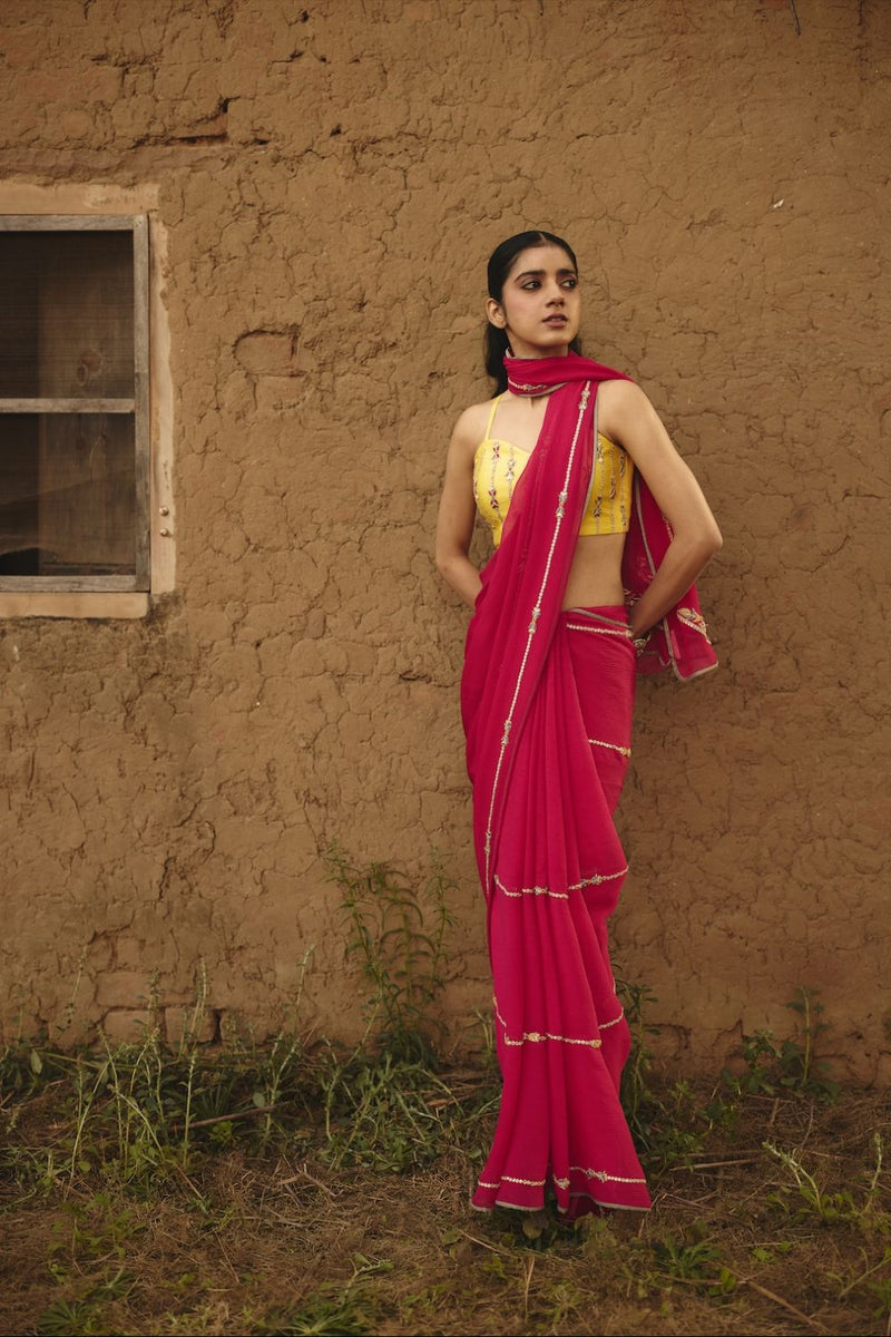 TEYA SAREE