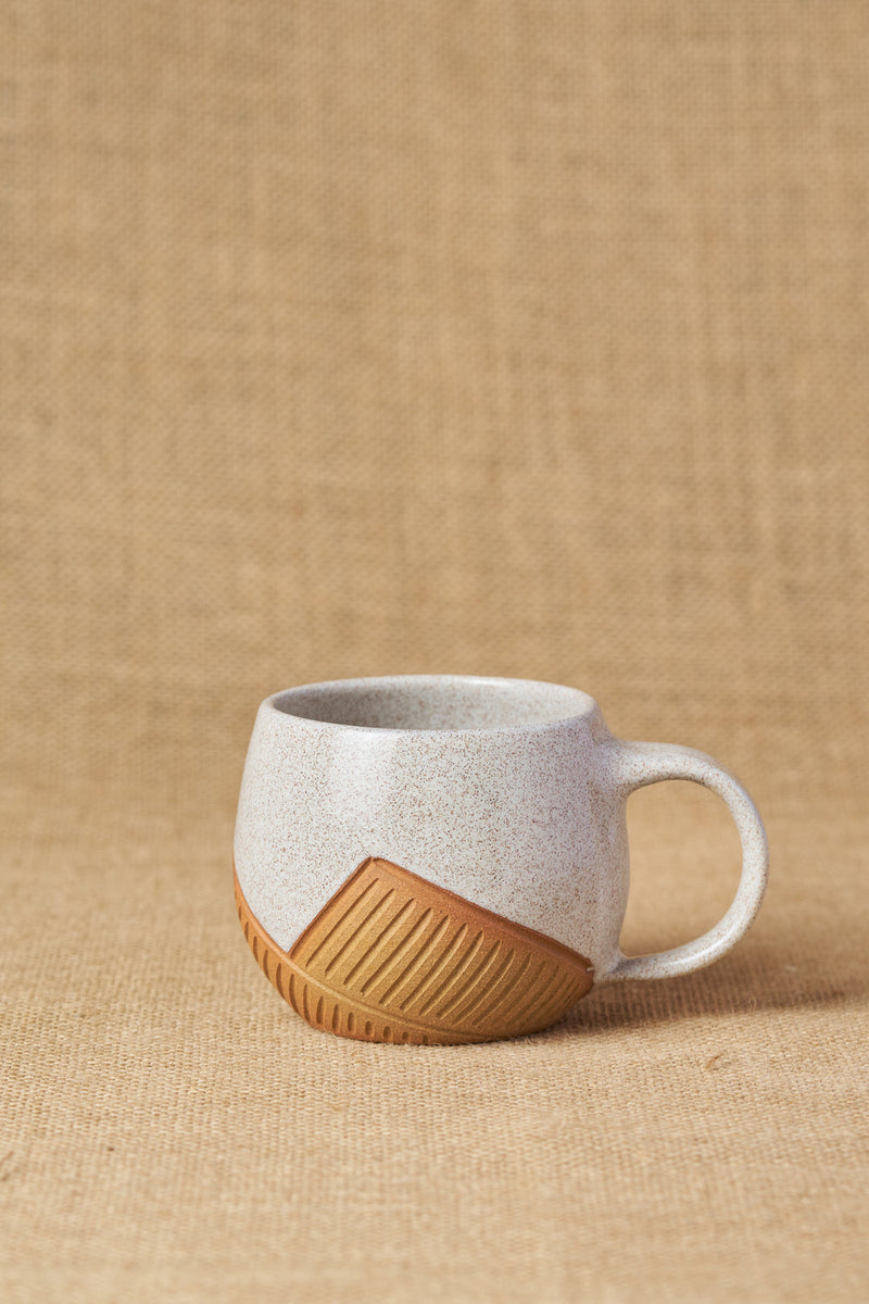 Tiger Hill Round Mug