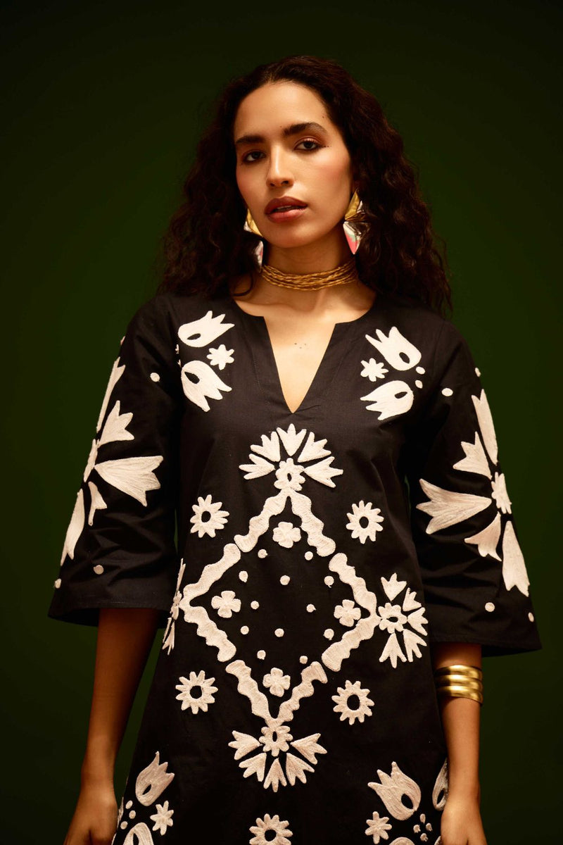 Black With Ivory Sitara Thread Embroidery Cotton Maxi Dress poplin Buy Black With Ivory Sitara Thread Embroidery Cotton Maxi Dress from C&W | Dresses for Women by Indian Summer Story in black color for women in Singapore