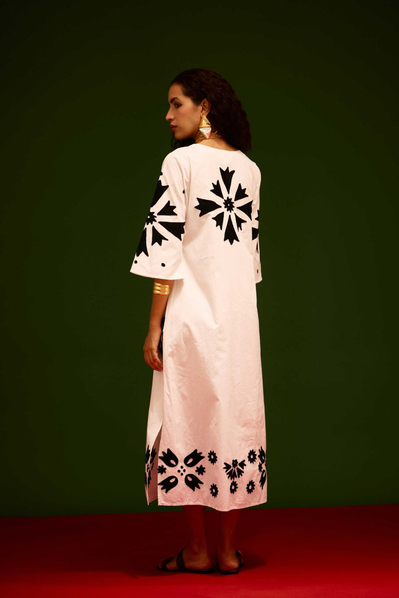 Ivory With Black Sitara Thread Embroidery Cotton Maxi Dress poplin Buy Ivory With Black Sitara Thread Embroidery Cotton Maxi Dress from C&W | Dresses for Women by Indian Summer Story in ivory color for women in Singapore