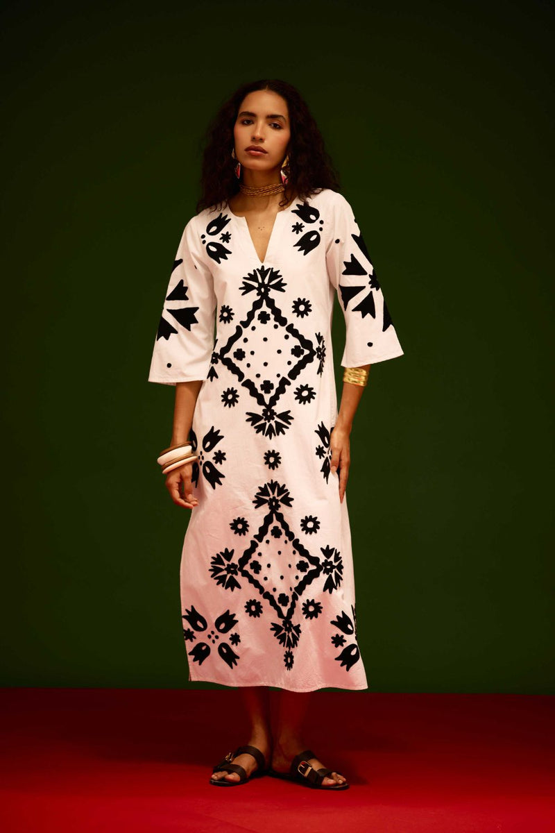 Ivory With Black Sitara Thread Embroidery Cotton Maxi Dress poplin Buy Ivory With Black Sitara Thread Embroidery Cotton Maxi Dress from C&W | Dresses for Women by Indian Summer Story in ivory color for women in Singapore