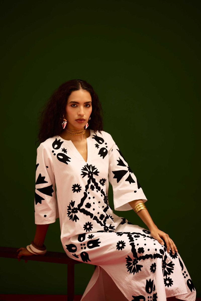Ivory With Black Sitara Thread Embroidery Cotton Maxi Dress poplin Buy Ivory With Black Sitara Thread Embroidery Cotton Maxi Dress from C&W | Dresses for Women by Indian Summer Story in ivory color for women in Singapore
