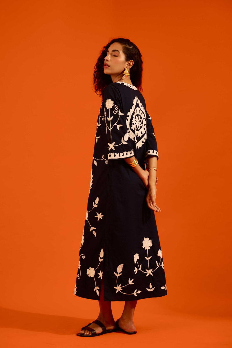 Midnight Cotton Maxi Dress With Ivory Wave Thread Embroidery poplin Buy Midnight Cotton Maxi Dress With Ivory Wave Thread Embroidery from C&W | Dresses for Women by Indian Summer Story in blue color for women in Singapore