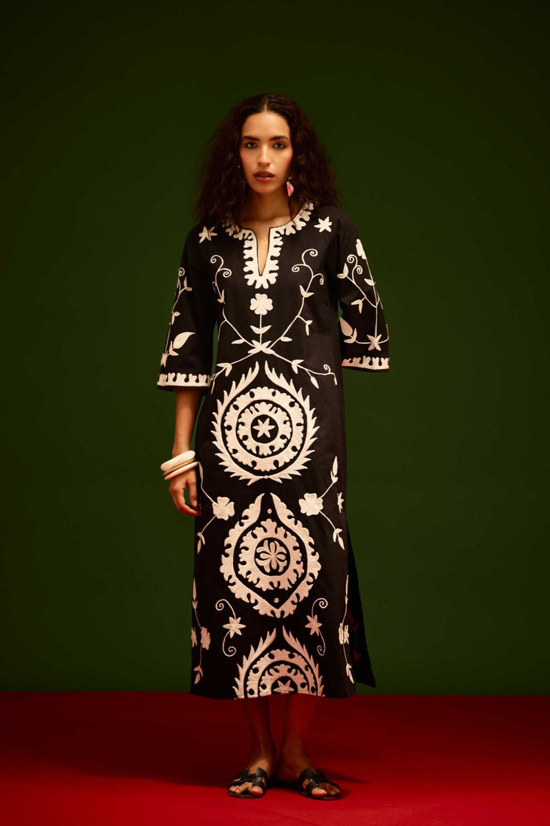 Black Cotton Maxi Dress With Ivory Wave Thread Embroidery poplin Buy Black Cotton Maxi Dress With Ivory Wave Thread Embroidery from C&W | Dresses for Women by Indian Summer Story in black color for women in Singapore