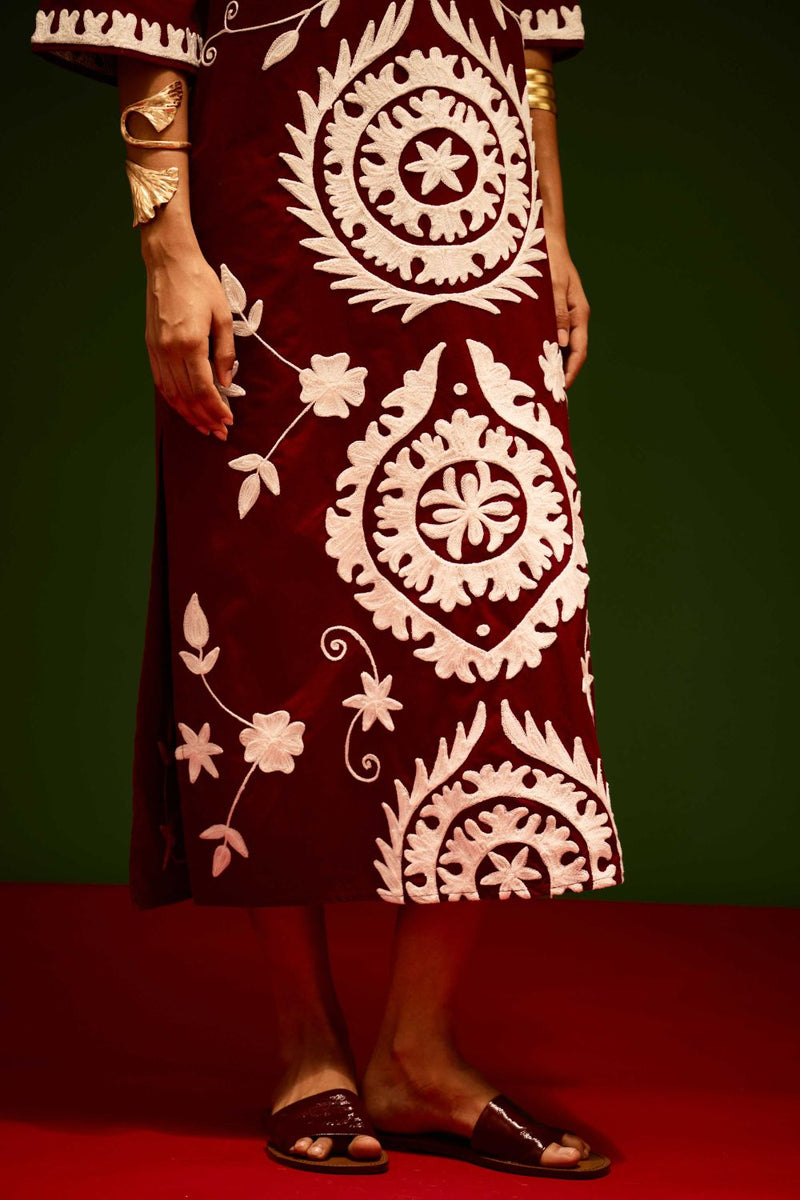 Burgundy Wine Cotton Maxi Dress With Ivory Wave Thread Embroidery poplin Buy Burgundy Wine Cotton Maxi Dress With Ivory Wave Thread Embroidery from C&W | Dresses for Women by Indian Summer Story for women in Singapore
